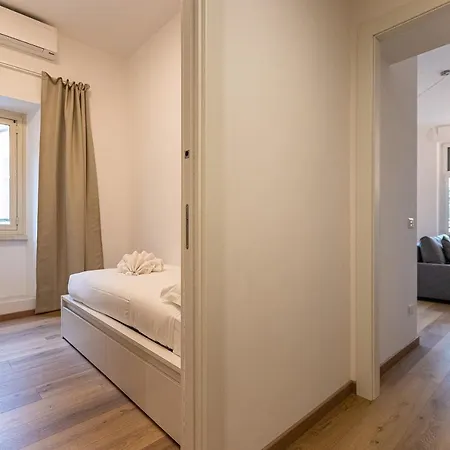 Matilde Modern Apartment-rental In Apartment Rome